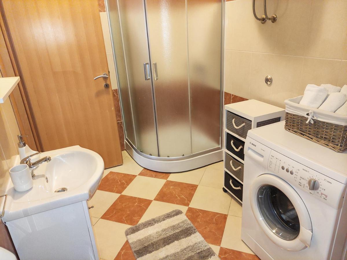 Apartmani Rina Donja Jagodnja Bagian luar foto
