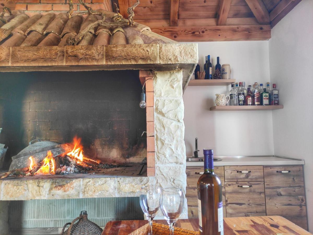 Apartmani Rina Donja Jagodnja Bagian luar foto
